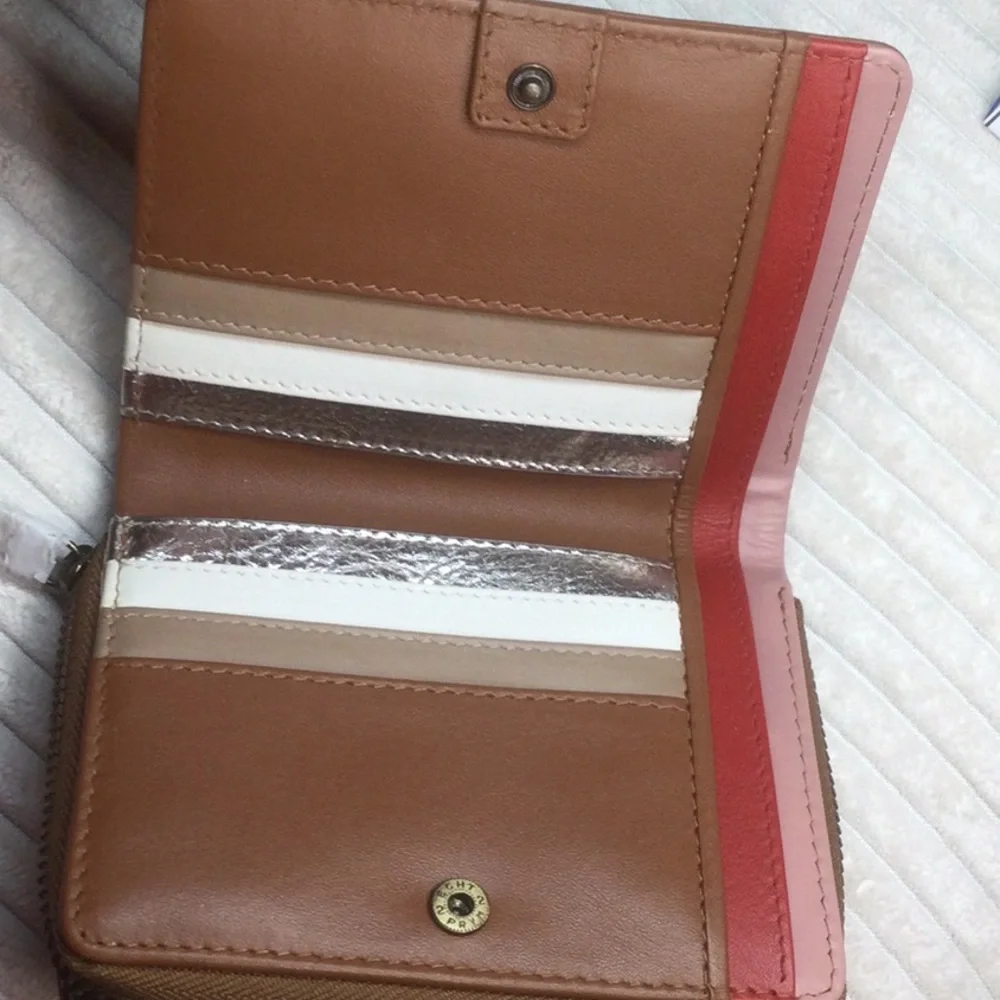 New tan brown leather wallet - Picture 6 of 13